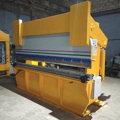 Regulador de Wc67k-63/3200 Wc67k-63t/2500 60 Ton Aluminum Press Brake Cnc