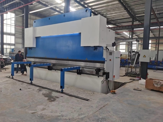 FRENO Y1, Y2 de la PRENSA del CNC 600tn/4600, X tabla de la desviación de R+powered