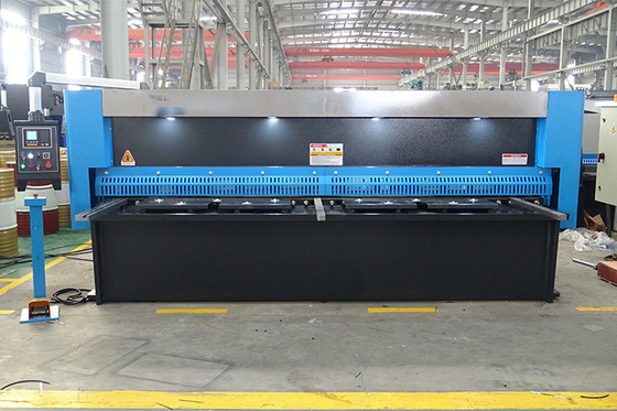 máquina hidráulica de la guillotina de 8m m para la máquina de corte Qc12k-8x4000 de la hoja de metal
